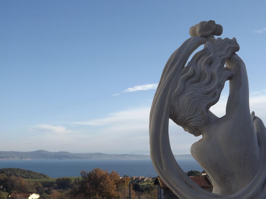 The White Villa Bracciano  Eksteriør billede