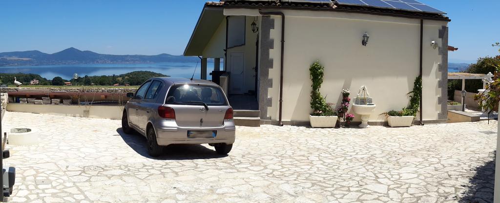The White Villa Bracciano  Eksteriør billede